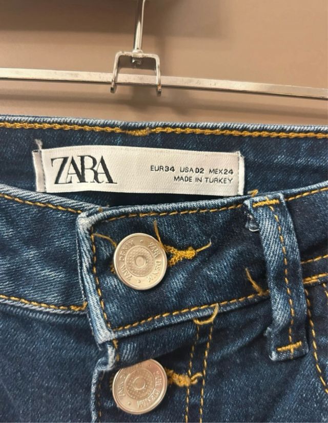 Pantalón pitillo Zara azul