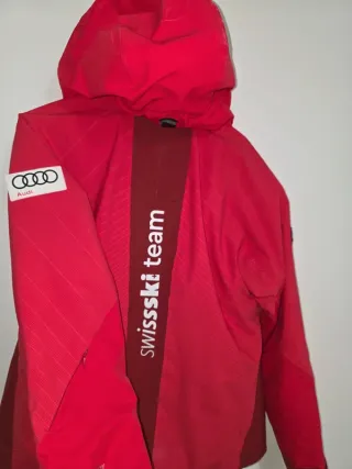 DESCENTE SWISS SKI TEAM JACKET M