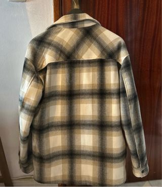 Casaco Bershka xadrez tamanho S