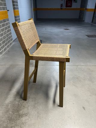 Taburete Alto de Ratán Beige