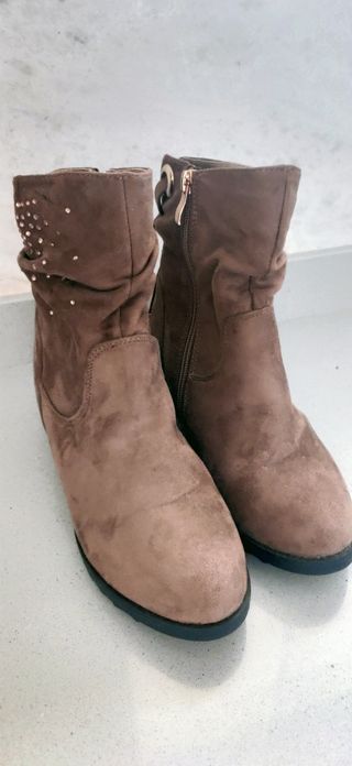 Botines Encor ante marrón