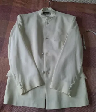 Chaqueta estilo Mao Talla M/L blanco roto