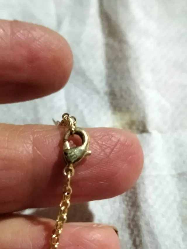 Conjunto chapado oro con piedras verdes