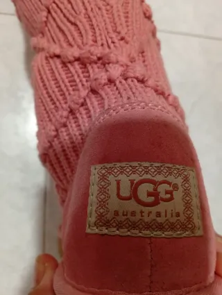 Botas UGG rosas de punto