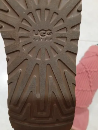 Botas UGG rosas de punto