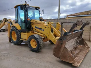 Retroexcavadora Komatsu WB 97R5