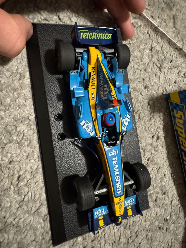 Superslot Renault F1 2005 Team Spirit