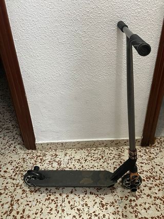 Patinete Freestyle Oxelo Negro y Dorado