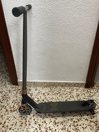 Patinete Freestyle Oxelo Negro y Dorado