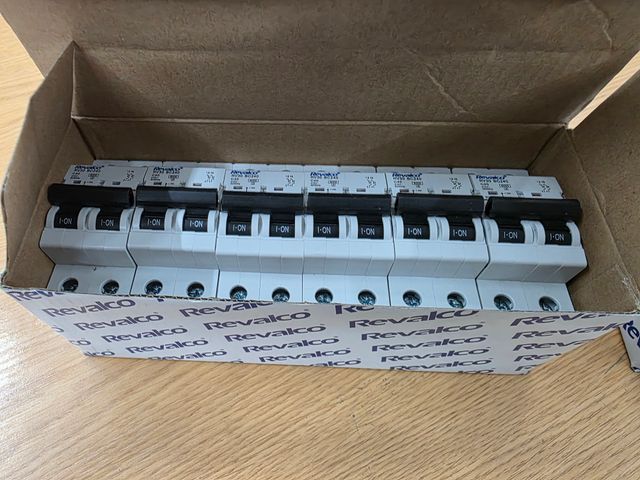 Magnetotérmico Revalco RV30BC240 2P 40A C6ka