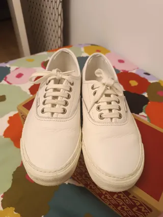 Vans Authentic Lux de cuero blancas
