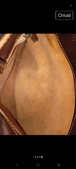 Porta documenti in pelle