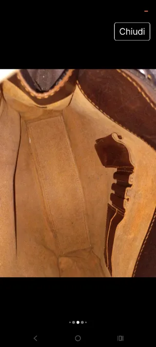 Porta documenti in pelle