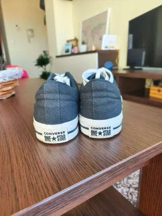 Converse One Star negras y blancas
