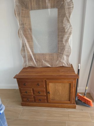 Conjunto de 3 pza Muebles de madera precioso muy c