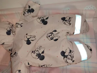 Buzo bebé Minnie Mouse rosa