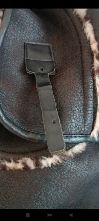 Abrigo tipo pelliza marrón con forro leopardo