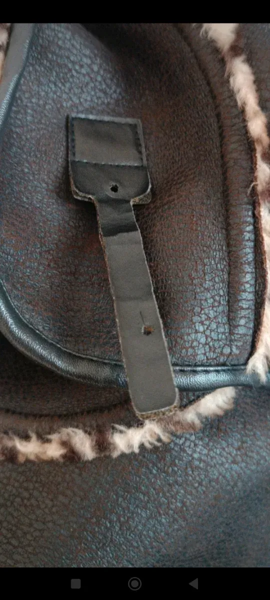 Abrigo tipo pelliza marrón con forro leopardo