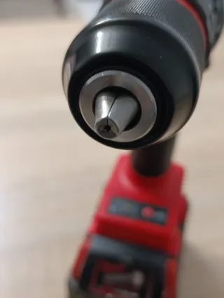 Taladro Inalámbrico Nuevo sin batería