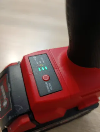 Taladro Inalámbrico Nuevo sin batería