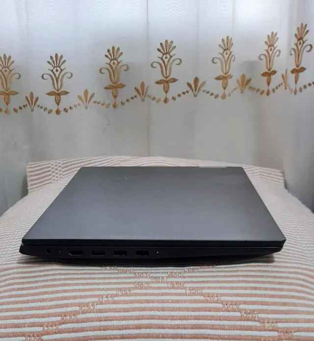Lenovo Portátil 12GB RAM Windows 11