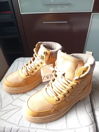 Botines Zara Desert Cordones Beige Talla 39