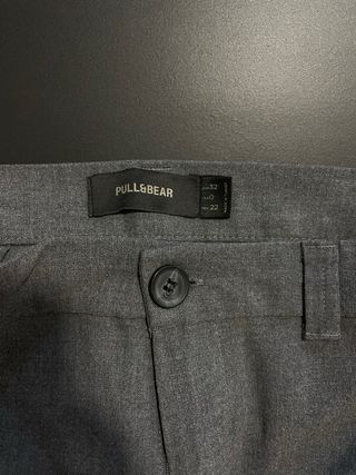 Pantalón de vestir gris Pull&Bear