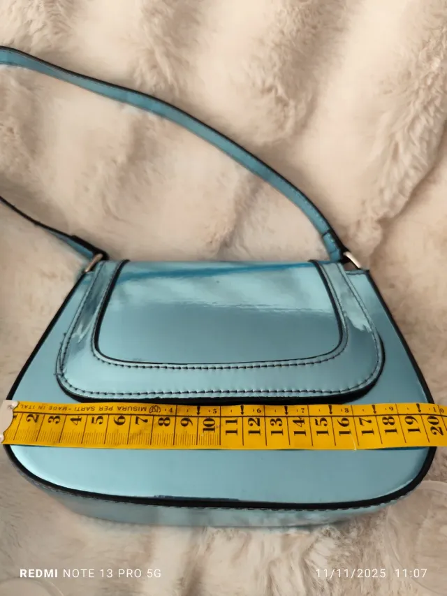 Bolso charol turquesa metalizado