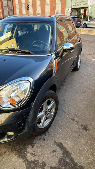 MINI Countryman 2012