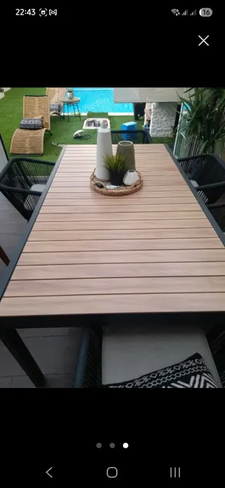 Mesa y 6 sillas comedor exterior