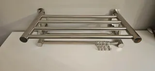 Estantería de baño/cocina metálica