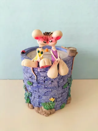 Salvadanaio con Diddl e Diddlina su pozzo desideri