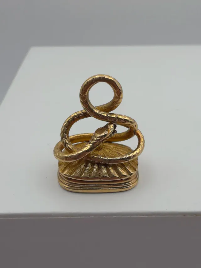 Colgante Oro 14K Serpiente