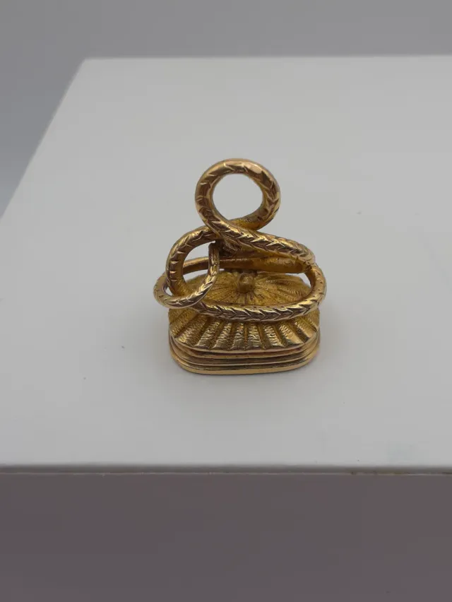 Colgante Oro 14K Serpiente