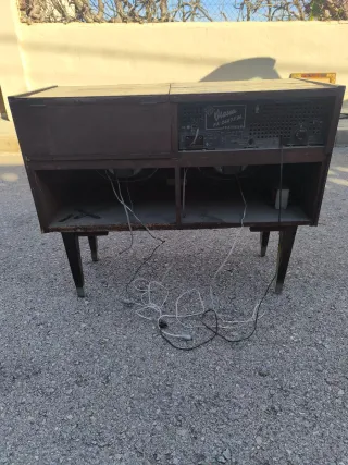 Mueble Radio Tocadiscos Telefunken