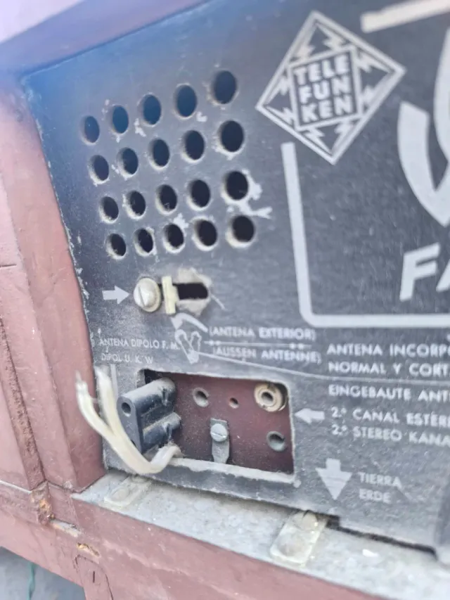 Mueble Radio Tocadiscos Telefunken