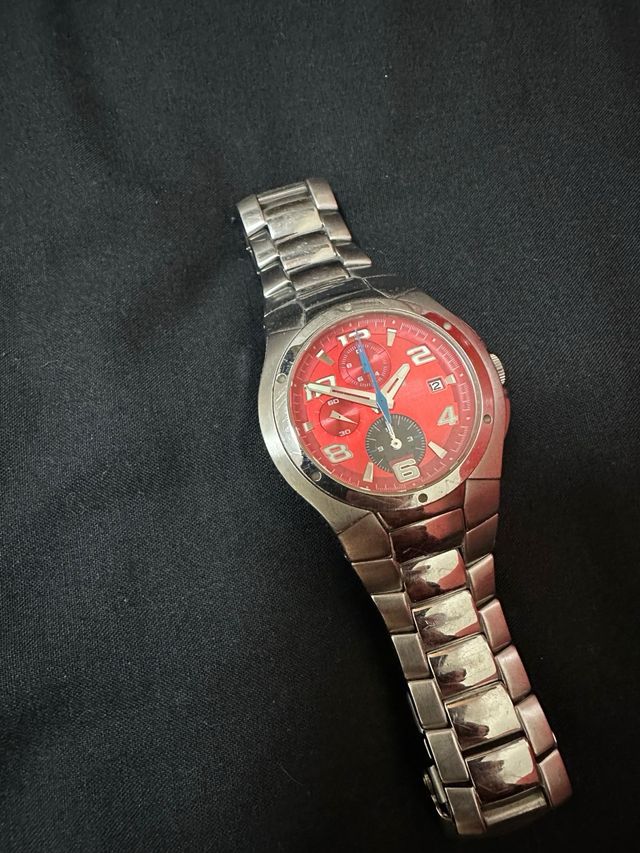 Reloj Lotus Cronógrafo Rojo y Plateado