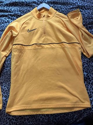 Sudadera Nike amarilla media cremallera