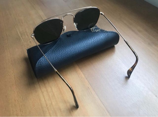 Gafas de Sol Ray-Ban Caravan Dorado y Negro