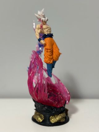 Dragon Ball Z Super Son Goku Ultra Istinto 25cm