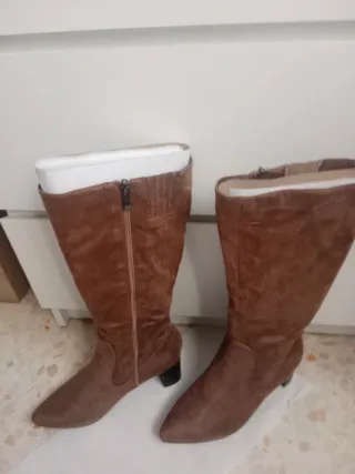 Botas altas marrones Talla 39