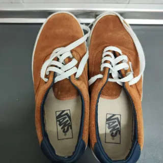 Zapatillas Vans Marrones y Azules