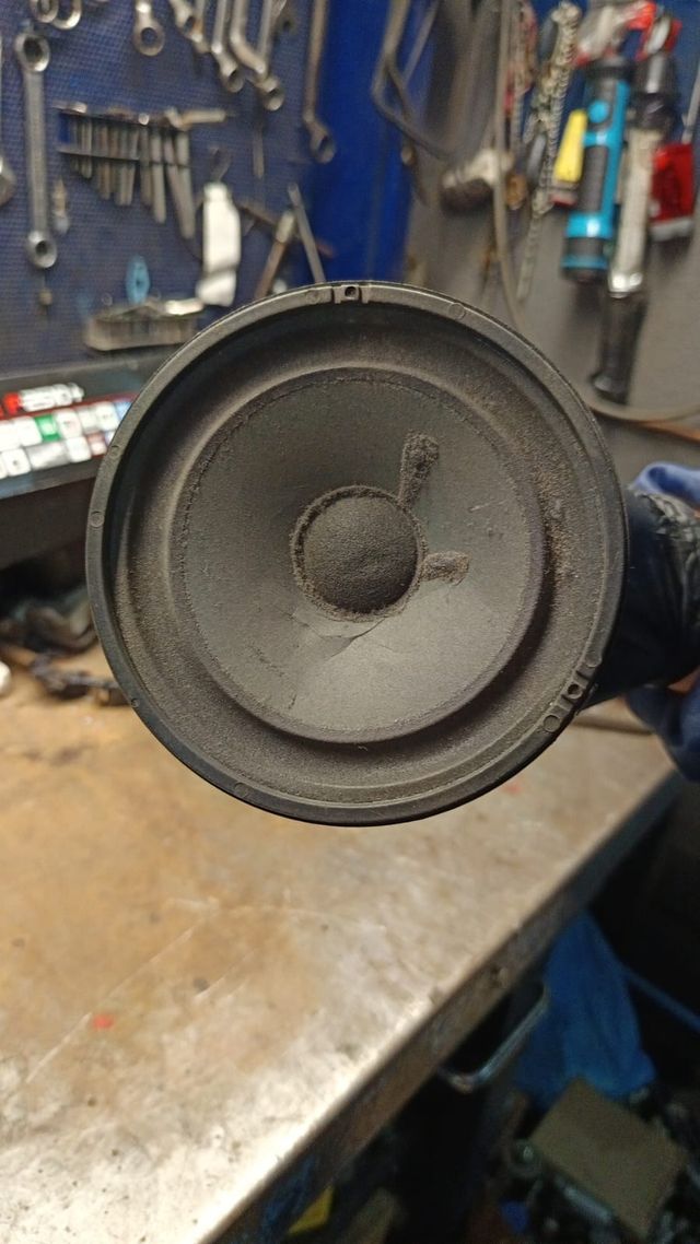 Altavoz Subwoofer Mercedes Negro/Gris