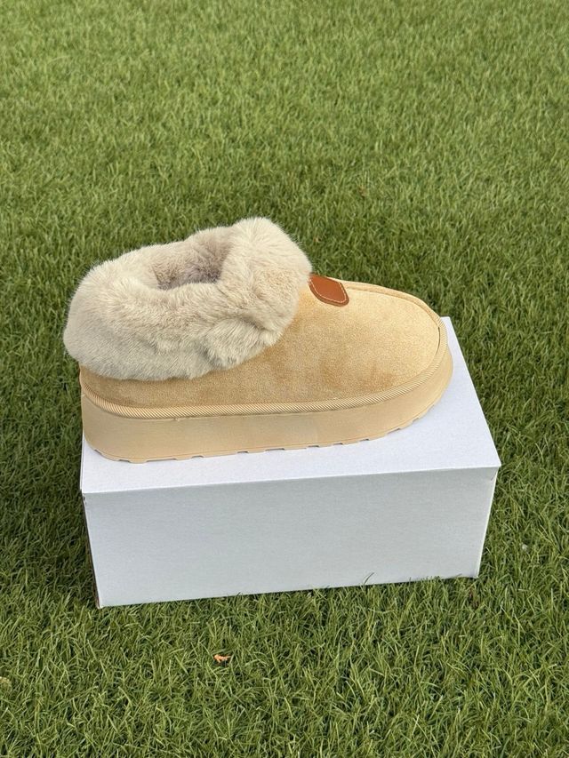 Botas Beige Talla 37 a 41