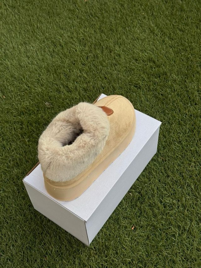 Botas Beige Talla 37 a 41