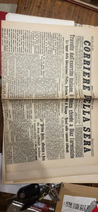 Set 12 Giornali Storici Militari con Custodia