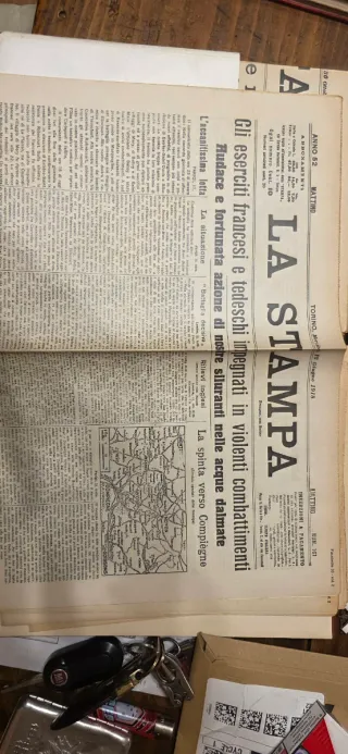 Set 12 Giornali Storici Militari con Custodia