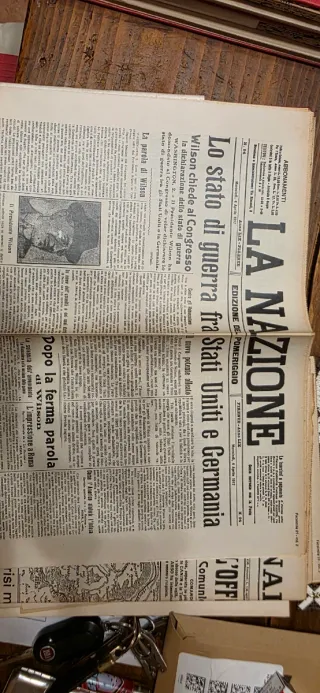 Set 12 Giornali Storici Militari con Custodia