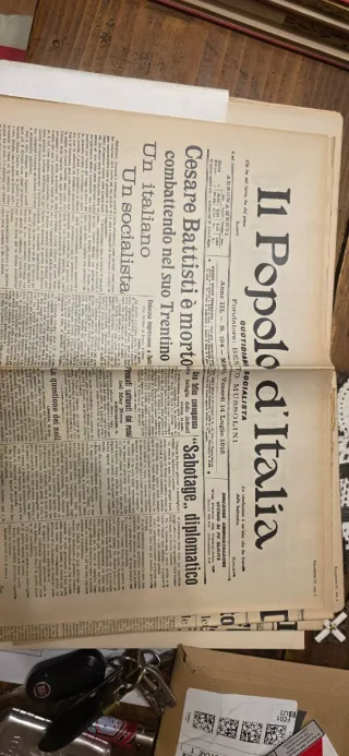 Set 12 Giornali Storici Militari con Custodia