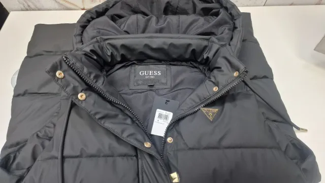 Chaleco Guess Negro con Capucha